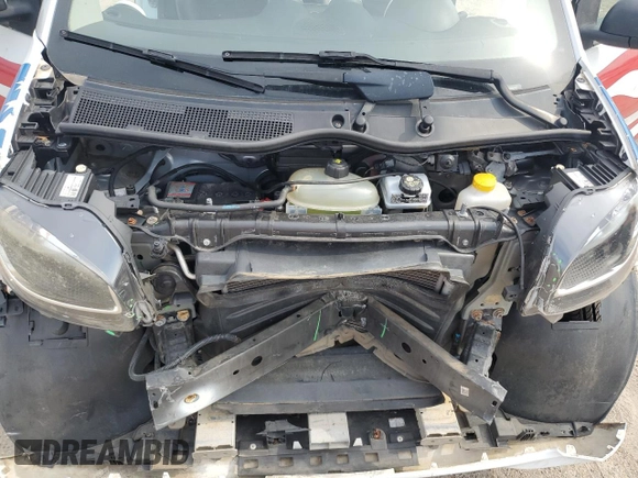 2016 Smart fortwo Passion with VIN WMEFJ5DA2GK140588, listed as a Copart auction lot 57504315 with 59,145 mi miles and Salvage title. Bid and sale history available at DreamBid. Image 11.