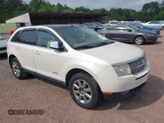 2007 Lincoln MKX with VIN 2LMDU68C87BJ31385, listed as a IAAI auction lot 42051347 with 279,933 mi miles and . Bid and sale history available at DreamBid. Image 1.