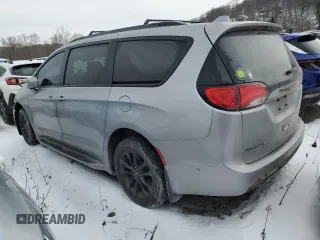 2020 Chrysler Pacifica Launch Edition with VIN 2C4RC3BG7LR289222, listed as a Copart auction lot 45941595 with 58,631 mi miles and Salvage title. Bid and sale history available at DreamBid. Image 2.
