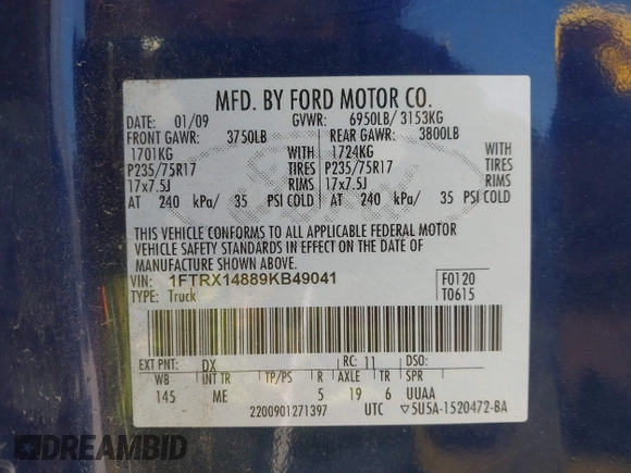 2009 Ford F-150 STX with VIN 1FTRX14889KB49041, listed as a IAAI auction lot 41925348 with 105,253 mi miles. Bid and sale history available at carsss.com. Image 9.