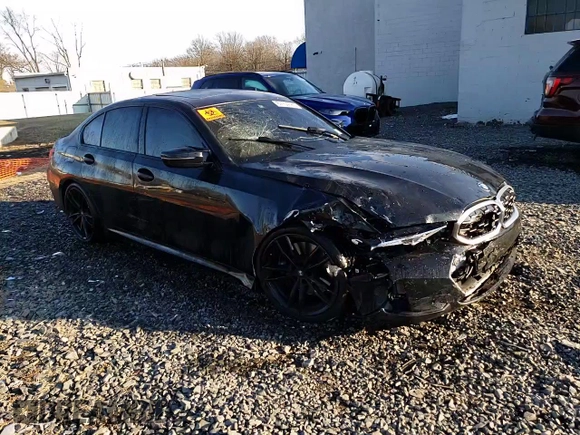 2024 BMW 3 Series M340i xDrive with VIN 3MW49FF00R8E53312, listed as a Copart auction lot 87704185 with 0 mi miles and Salvage Title. Bid and sale history available at carsss.com. Image 14.