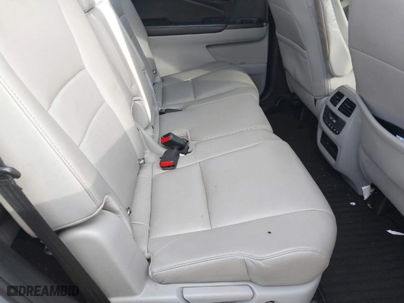 2018 Honda Pilot EX-L with VIN 5FNYF6H59JB026068, listed as a IAAI auction lot 41458049 with 128,769 mi miles. Bid and sale history available at carsss.com. Image 8.