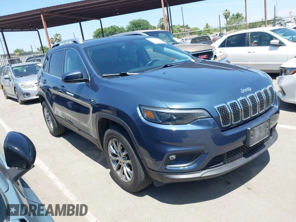 2020 Jeep Cherokee Latitude Plus z VIN 1C4PJMLB2LD616974, wystawiony jako IAAI lot #42164598 z przebiegiem 52 361 mil mil oraz . Historia ofert i sprzedaży dostępna na DreamBid. Obrazek 1.