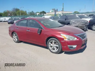 2013 Nissan Altima SV with VIN 1N4AL3AP8DN427031, listed as a IAAI auction lot 41929387 with 190,254 mi miles and . Bid and sale history available at DreamBid. Image 1.