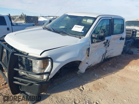 2019 Ford Super Duty F-250 SRW XL with VIN 1FD7W2B67KEG48754, listed as a IAAI auction lot 41296653 with 1 mi miles. Bid and sale history available at carsss.com. Image 17.
