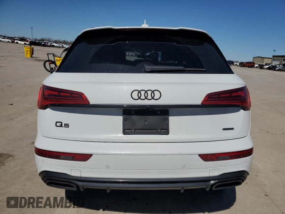 2024 Audi Q5 S line Premium Plus with VIN WA1E2AFY5R2005452, listed as a Copart auction lot 47797665 with 12,735 mi miles and Salvage title. Bid and sale history available at DreamBid. Image 6.