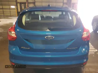 2012 Ford Focus Titanium with VIN 1FAHP3N21CL284628, listed as a Copart auction lot 46572065 with 143,443 mi miles and Salvage Title. Bid and sale history available at carsss.com. Image 6.