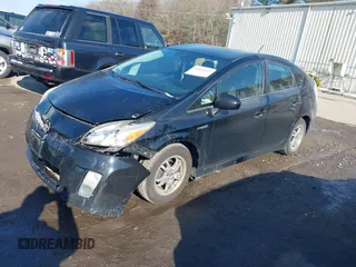 2010 Toyota Prius II with VIN JTDKN3DU3A1010042, listed as a IAAI auction lot 41416439 with 203,267 mi miles. Bid and sale history available at carsss.com. Image 2.