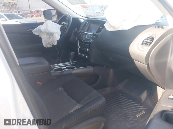 2019 Nissan Pathfinder S with VIN 5N1DR2MNXKC640870, listed as a IAAI auction lot 41490215 with 82,823 mi miles and . Bid and sale history available at DreamBid. Image 5.