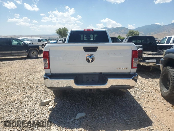 2024 Ram 2500 Tradesman with VIN 3C6UR5HJ4RG143096, listed as a Copart auction lot 55479915 with 48,458 mi miles and Salvage title. Bid and sale history available at DreamBid. Image 6.