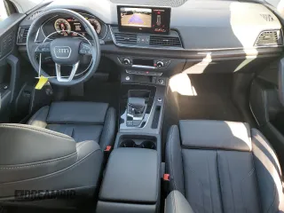 2024 Audi Q5 S line Premium with VIN WA1G2AFY1R2069111, listed as a Copart auction lot 46171785 with 10,350 mi miles and Salvage title. Bid and sale history available at DreamBid. Image 8.