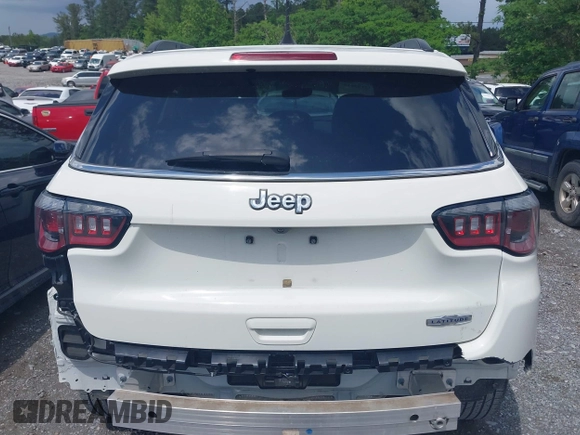 2018 Jeep Compass Altitude с VIN 3C4NJCBB2JT105839, выставлен на аукционе IAAI как лот 42155613 с пробегом 54 307 миль миль и . История ставок и продаж доступна на DreamBid. Изображение 16.
