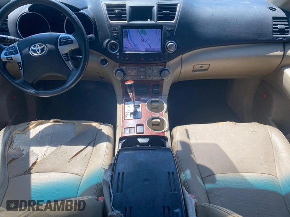 2012 Toyota Highlander Limited with VIN 5TDDK3EH1CS154763, listed as a Copart auction lot 62925725 with 347,686 mi miles and Clean title. Bid and sale history available at DreamBid. Image 9.