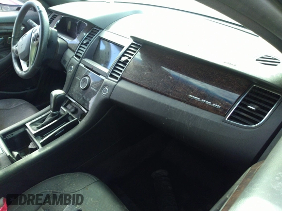 2018 Ford Taurus Limited with VIN 1FAHP2J83JG128648, listed as a IAAI auction lot 31515280 with Not provided miles and . Bid and sale history available at DreamBid. Image 5.