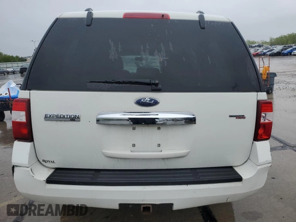 2008 Ford Expedition SSV with VIN 1FMFU16558LA26638, listed as a Copart auction lot 56065935 with 188,781 mi miles and Salvage title. Bid and sale history available at DreamBid. Image 6.