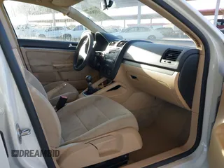 2009 Volkswagen Jetta S с VIN 3VWJZ71K79M040280, выставлен на аукционе IAAI как лот 42328383 с пробегом 160 072 миль миль и . История ставок и продаж доступна на DreamBid. Изображение 5.