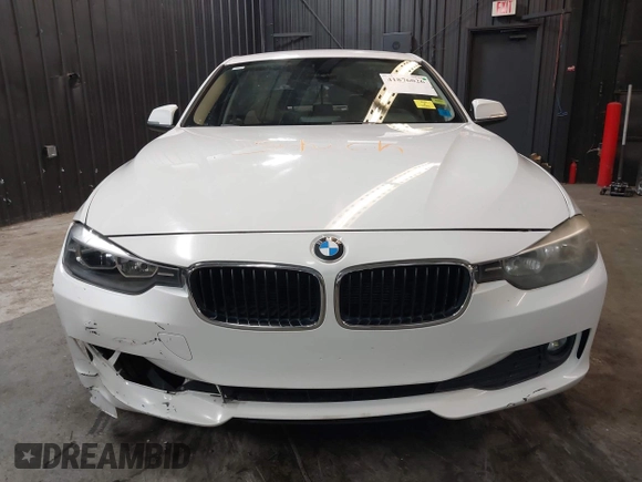 2015 BMW 3 Series 320i с VIN WBA3B1G50FNT07918, выставлен на аукционе IAAI как лот 41876026 с пробегом 83 220 миль миль и . История ставок и продаж доступна на DreamBid. Изображение 6.