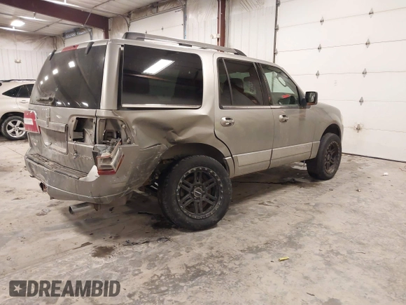 2008 Lincoln Navigator z VIN 5LMFU28568LJ00925, wystawiony jako IAAI lot #41641088 z przebiegiem 214 476 mil mil oraz . Historia ofert i sprzedaży dostępna na DreamBid. Obrazek 4.