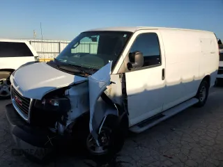 2018 Chevrolet Express Cargo Van with VIN 1GCWGAFGXJ1903929, listed as a Copart auction lot 42463695 with 73,707 mi miles and Salvage Title. Bid and sale history available at carsss.com. Image 1.