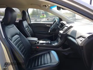 2019 Ford Edge SEL with VIN 2FMPK4J95KBB93708, listed as a IAAI auction lot 41991971 with 122,587 mi miles. Bid and sale history available at carsss.com. Image 5.