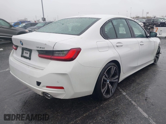 2023 BMW 3 Series 330i with VIN 3MW69FF09P8D02474, listed as a IAAI auction lot 41551264 with 20,238 mi miles. Bid and sale history available at carsss.com. Image 4.