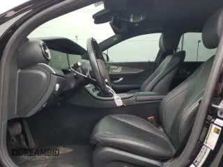 2021 Mercedes-Benz E 350 z VIN W1KZF8DB9MA928704, wystawiony jako Copart lot #60171705 z przebiegiem 44 068 mil mil oraz Szkoda całkowita • Salvage title. Historia ofert i sprzedaży dostępna na DreamBid. Obrazek 7.