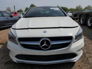 2017 Mercedes-Benz CLA 250 z VIN WDDSJ4EB1HN478021, wystawiony jako Copart lot #52720304 z przebiegiem 120 584 mil mil oraz Szkoda całkowita • Salvage title. Historia ofert i sprzedaży dostępna na DreamBid. Obrazek 5.
