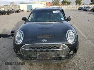2020 MINI Clubman Cooper S with VIN WMWXJ1C03L2L67526, listed as a Copart auction lot 83370454 with 32,927 mi miles and Salvage Title. Bid and sale history available at carsss.com. Image 5.