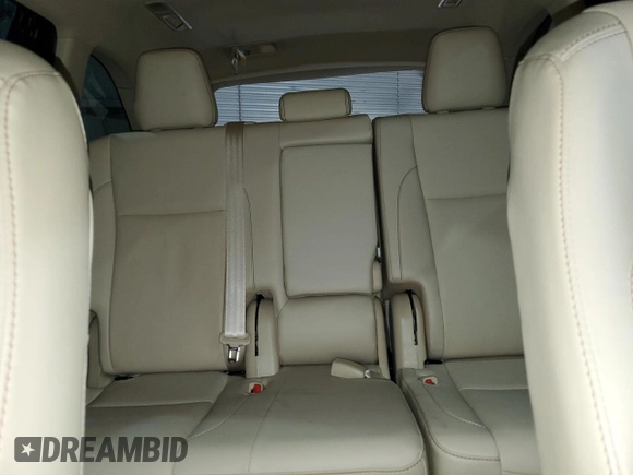 2019 Toyota Highlander SE z VIN 5TDJZRFH8KS918297, wystawiony jako Copart lot #53847475 z przebiegiem 50 672 mil mil oraz Szkoda całkowita • Salvage title. Historia ofert i sprzedaży dostępna na DreamBid. Obrazek 10.