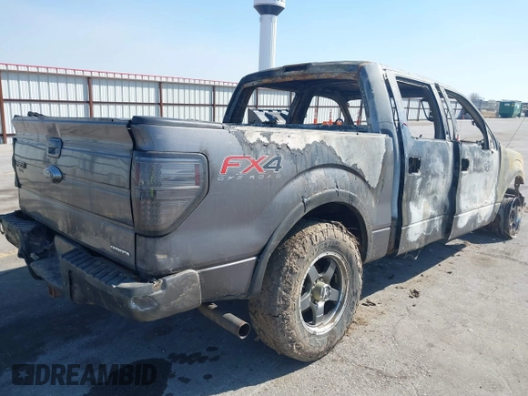 2012 Ford F-150 XL with VIN 1FTFW1EF8CKE06208, listed as a IAAI auction lot 41729576 with 195,000 mi miles. Bid and sale history available at carsss.com. Image 4.