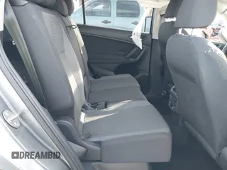 2019 Volkswagen Tiguan S с VIN 3VV1B7AX4KM023236, выставлен на аукционе IAAI как лот 41687279 с пробегом 42 222 миль миль и . История ставок и продаж доступна на DreamBid. Изображение 8.