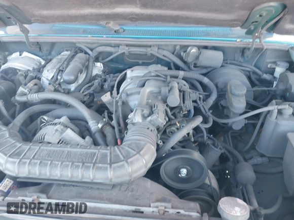 1994 Ford Explorer z VIN 1FMCU24X4RUC05892, wystawiony jako IAAI lot #41564472 z przebiegiem 510 872 mil mil oraz . Historia ofert i sprzedaży dostępna na DreamBid. Obrazek 10.