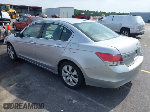 2010 Honda Accord EX-L z VIN 1HGCP3F85AA007255, wystawiony jako IAAI lot #42266441 z przebiegiem 156 221 mil mil oraz . Historia ofert i sprzedaży dostępna na DreamBid. Obrazek 3.