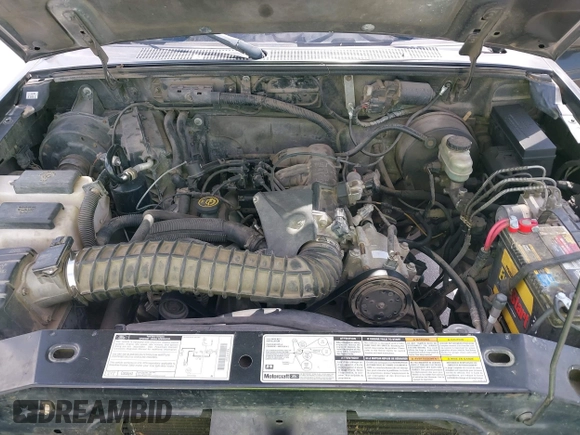 2000 Ford Ranger XLT with VIN 1FTYR11X6YTA70137, listed as a IAAI auction lot 42621131 with 220,066 mi miles and . Bid and sale history available at DreamBid. Image 10.