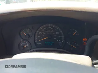 2004 Chevrolet Express Passenger with VIN 1GBFG15T041157045, listed as a IAAI auction lot 42486752 with 319,752 mi miles and . Bid and sale history available at DreamBid. Image 7.