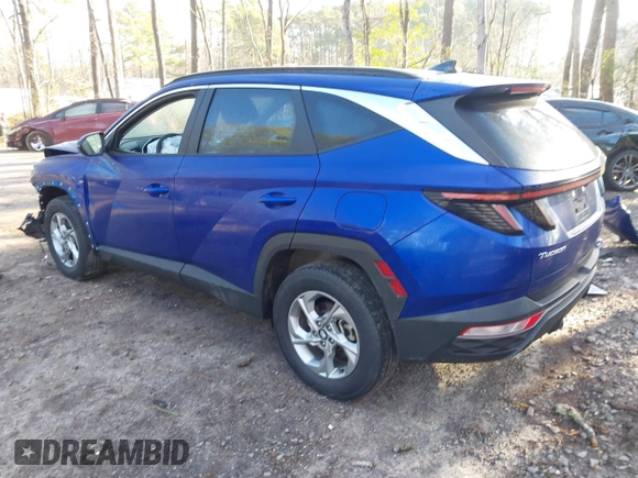 2023 Hyundai Tucson SEL with VIN 5NMJBCAE7PH186818, listed as a IAAI auction lot 41753023 with 32,548 mi miles. Bid and sale history available at carsss.com. Image 3.