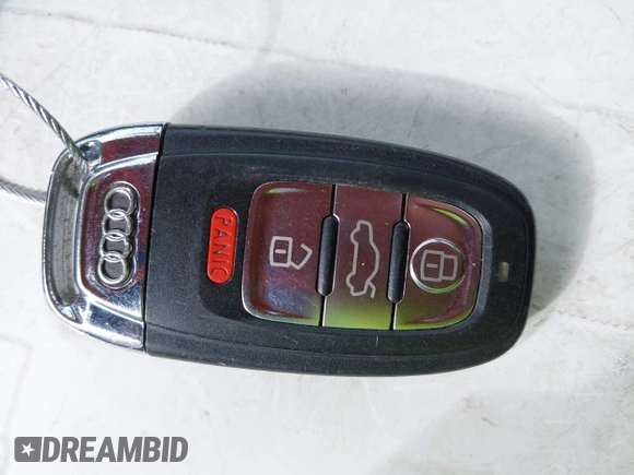 2013 Audi A4 Premium с VIN WAUAFAFL1DN028339, выставлен на аукционе IAAI как лот 41963256 с пробегом 242 697 миль миль и . История ставок и продаж доступна на DreamBid. Изображение 11.