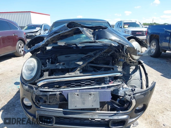 2016 MINI Hardtop S with VIN WMWXP7C51G3B49102, listed as a IAAI auction lot 42443771 with 97,626 mi miles and . Bid and sale history available at DreamBid. Image 12.