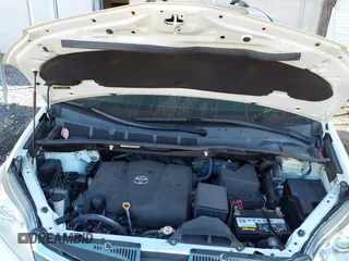 2018 Toyota Sienna XLE Auto Access Seat с VIN 5TDYZ3DC6JS905338, выставлен на аукционе IAAI как лот 42071334 с пробегом 51 604 миль миль и . История ставок и продаж доступна на DreamBid. Изображение 10.