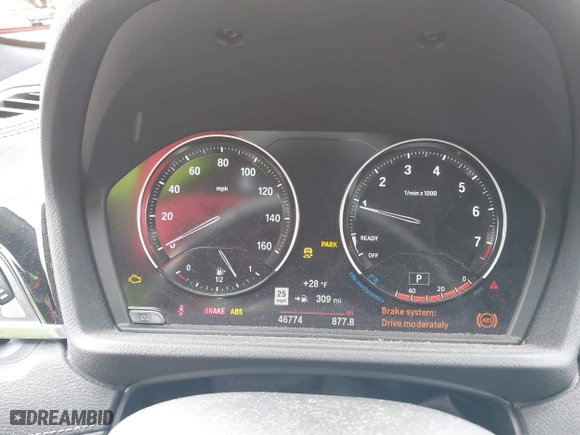 2019 BMW X2 xDrive28i with VIN WBXYJ5C52KEF82876, listed as a IAAI auction lot 41292641 with 46,774 mi miles. Bid and sale history available at carsss.com. Image 7.