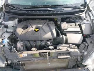 2016 Hyundai Elantra SE with VIN 5NPDH4AE0GH654960, listed as a IAAI auction lot 41089501 with 136,612 mi miles. Bid and sale history available at carsss.com. Image 10.