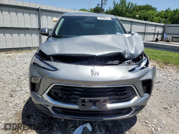 2025 Buick Encore GX Preferred с VIN KL4AMBSL0SB199984, выставлен на аукционе Copart как лот 58047645 с пробегом 1 568 миль миль и Чистый • Clean title. История ставок и продаж доступна на DreamBid. Изображение 5.