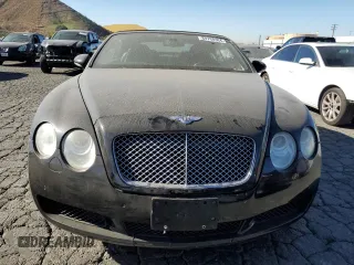 2007 Bentley Continental GT z VIN SCBDR33W17C050619, wystawiony jako Copart lot #84768364 z przebiegiem 248 389 mil mil oraz Szkoda całkowita • Salvage title. Historia ofert i sprzedaży dostępna na DreamBid. Obrazek 5.