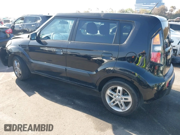2010 Kia Soul + with VIN KNDJT2A26A7140621, listed as a IAAI auction lot 42001647 with 52,780 mi miles. Bid and sale history available at carsss.com. Image 14.