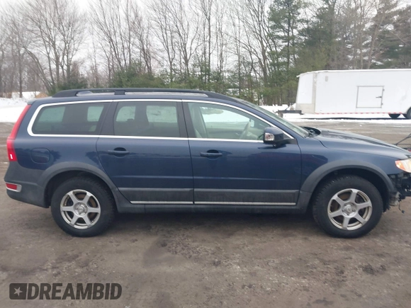 2012 Volvo XC70 T6 with VIN YV4902BZ7C1119089, listed as a IAAI auction lot 41467728 with 131,649 mi miles and . Bid and sale history available at DreamBid. Image 14.