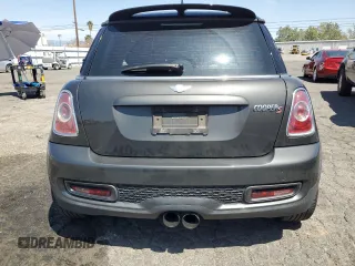 2012 MINI Hardtop S with VIN WMWSV3C53CTY29714, listed as a Copart auction lot 52370175 with 94,536 mi miles and Salvage title. Bid and sale history available at DreamBid. Image 6.
