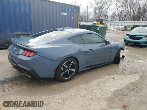 2025 Ford Mustang EcoBoost with VIN 1FA6P8TH9S5104519, listed as a Copart auction lot 49318395 with 1,852 mi miles and Salvage Title. Bid and sale history available at carsss.com. Image 3.