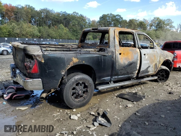 2015 Ram 2500 Big Horn with VIN 3C6UR5DJ1FG685483, listed as a Copart auction lot 39069144 with Not provided miles and Non repairable. Bid and sale history available at DreamBid. Image 3.
