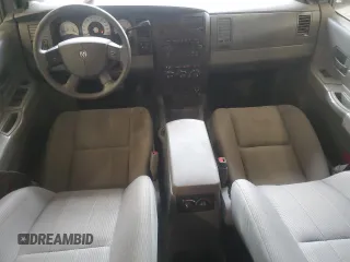 2005 Dodge Durango SXT с VIN 1D4HB38N15F574774, выставлен на аукционе Copart как лот 55855985 с пробегом 223 786 миль миль и Списание • Salvage title. История ставок и продаж доступна на DreamBid. Изображение 8.