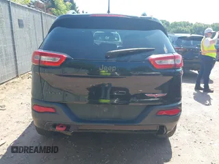 2014 Jeep Cherokee Trailhawk с VIN 1C4PJMBB5EW317746, выставлен на аукционе IAAI как лот 42629371 с пробегом 164 612 миль миль и . История ставок и продаж доступна на DreamBid. Изображение 16.